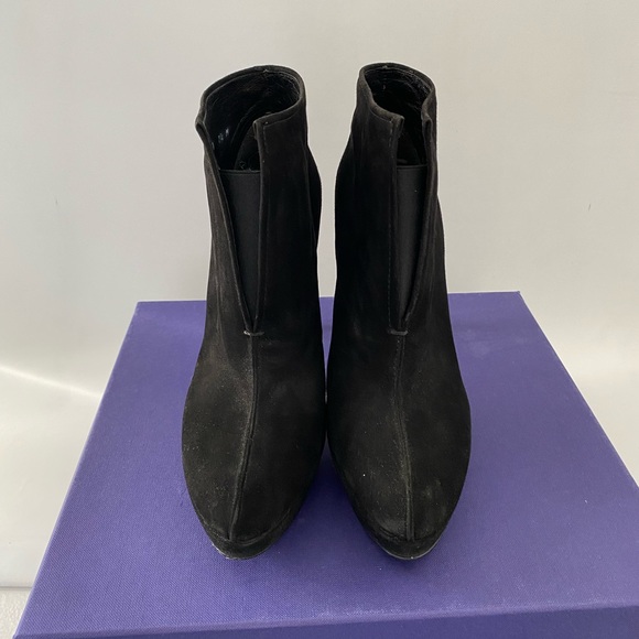 Stuart Weitzman Suede Black Boots | Size 7.5 Comes With Box - Picture 8 of 10